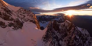 In 62 tagen hat ueli steck (38) diesen sommer alle 82 viertausender der alpen bestiegen: Ueli Steck Explora Ch Multimedia Diashows Diavortrage