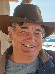 Derek Lorenz's Instagram, Twitter & Facebook