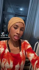 Fatima Barry (@fatimabarry97)