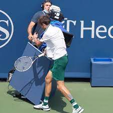 Sep 05, 2021 · daniel evans takes on daniil medvedev in round 4 of the 2021 us open. Daniil Medvedev Crashes Into Tv Camera And Kicks It In Loss To Rublev Tennis The Guardian