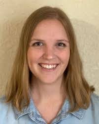 Gina Darnell's Instagram, Twitter & Facebook