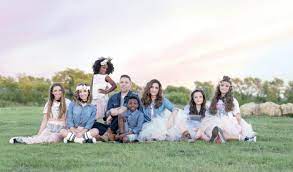 To get a detailed tutorial for any of these easy hairstyles for girls simply click on the image beneath each image. Creators Going Pro Mindy Mcknight Grew A Single Youtube Video Into A 3 Channel Family Business With 7 Employees And 13 Million Subscribers Tubefilter