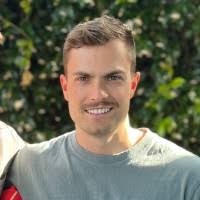 60+ "James Conlan" profiles