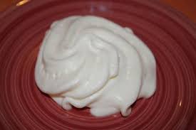 Chantilly A La Noix De Coco Au Siphon Les Petits Plats De Patchouka Recette Noix De Coco Coco Chantilly