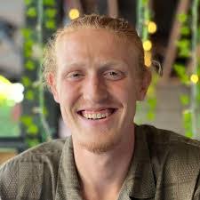 Andre Caruthers's Instagram, Twitter & Facebook