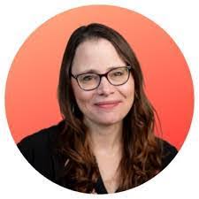 Deanna Geiger's Instagram, Twitter & Facebook