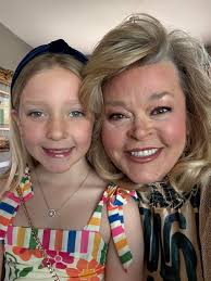 These girls are the best of travelers!