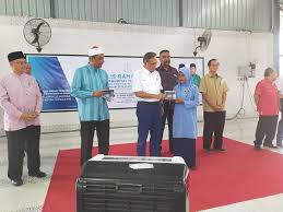 Kafasında kral tacı bulunan büyücü iskeleti mancınık veya savaş topu ile vurmalısınız. Guru Kafa Pahang Bakal Menerima Bonus Tahunan Rm300 Dari Kerajaan Negeri Pahang Persatuan Guru Guru Sar Kafa Daerah Kuantan