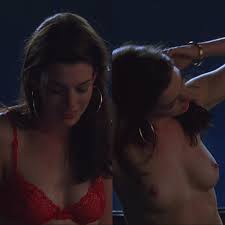 Anne Hathaway Porn Pic 