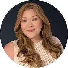 Amanda Enfinger's Instagram, Twitter & Facebook