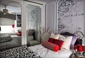 Alice In Wonderland Home Decor 11 Alice In Wonderland Bedroom Alice In Wonderland Room Home Decor