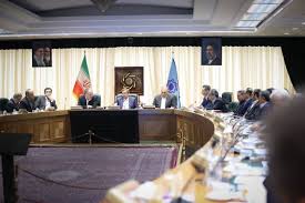 تذکر جدی همتی برای رعایت ضوابط مبارزه با پولشویی در بانک‌ها