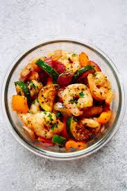 Crispy coconut shrimp with sweet red chili sauce. Garlic Shrimp And Veggies Meal Prep Bowls Primavera Kitchen