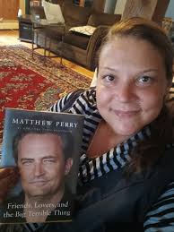 I finally got it! I'm so curious n excited to read it!