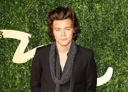 Harry styles opened up about one direction, style and his new music in his 'vogue' cover story, published on friday, november 13 — biggest takeaways. Harry Styles Voted Best Dressed In Britain Fashion News Emirates Woman