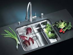 space saving ideas for a small kitchen