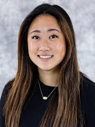 Linda Bednar's Instagram, Twitter & Facebook