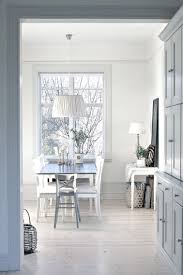 Sa structure est fabriquée en bois. 10 Deco Salle A Manger Grise Pour S Inspirer Deco Cool Com