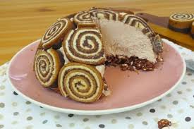 Lo zuccotto senza cottura è proprio il dolce ideale con questo caldo. Zuccotto All Ananas Il Dessert Senza Cottura Da Leccarsi I Baffi