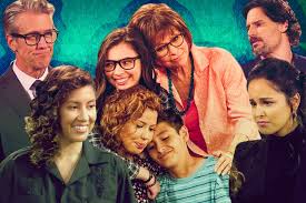 Sleep naar de juiste positie. One Day At A Time Season 3 Cast Who S Who From Stephanie Beatriz To Gloria Estefan