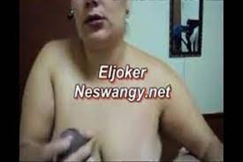 فلاحة مصرية متناكة زي القمر بجسم يخبل تمص و تركب ا - Arabxn _ افلام سكس