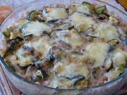 Eplucher et couper les pommes de terres en 4, les carottes en tronçons de 1 cm. Gratin De Crozets Aux Courgettes Cuisonaute Com