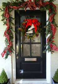 Stunning Christmas Front Door Decor Ideas Front Door Christmas Decorations Christmas Door Decorations Christmas Front Doors