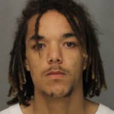 Emanuel Santana's Instagram, Twitter & Facebook