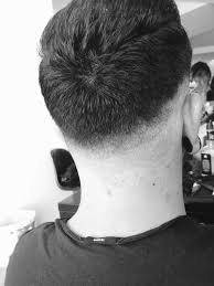 A seconda della forma che si desidera ottenere, la sfumatura può essere alta o bassa ed evidenziare così la forma orizzontale o verticale del . Sfumatura Archivi Giorgio Parrucchieri Globelife