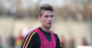 18 after being heavily linked with a move. Leicester Make An Absolute Praet Of Themselves For 18m Football365