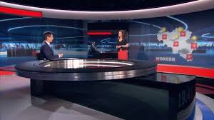 Vtm News Newscaststudio Tv Set Design Stage Set Design Tv Design
