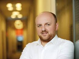 DE LA ÎNCEPUTUL ACESTEI LUNI Andrei Frunză este directorul general al Best  Jobs