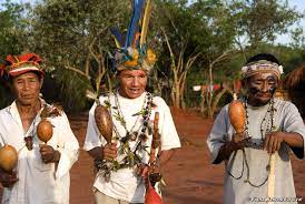 The traditional range of the guaraní people is in. Guarani