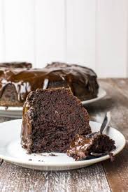 Saftiger Schoko Kuchen Mit Glasur Rezept Schoko Ruhrkuchen Schokoladen Kuchen Schokoladenkuchen