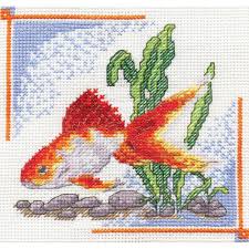 Common stitches found in counted cross stitch patterns include fractional stitches and back stitch. Buy Goldfish Panna 4 29