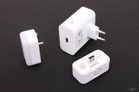 Take advantage of alexa skills, with tens of thousands of skills or tasks alexa can perform, you can ask alexa to help with almost anything you can imagine. Amazon Echo Flex Im Test Computerbase