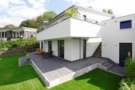 70 cm tiefer als die terrasse, nun ist die erste stufe von der terrasse zum garten beschädigt. Terrasse Mit Stufen Zum Garten Contemporary Exterior Dortmund By Schwingeler Architekten