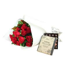 We have a wide collection of roses, lilies, orchids and many more. Christmas Flowers Chocolates Sydney Flowers For Everyone