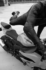 Bikershot Moto Motard Voiture