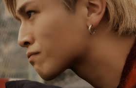 三代目jsbメンバー愛用クロムハーツを総まとめ 徹底調査 三代目jsbなら三代目 j soul brothers最新情報局 ブランド 香水 クロムハーツ ピアス クロムハーツ