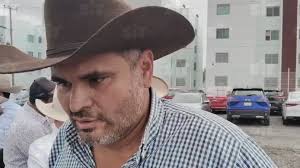 🗣 #Entérate| En estos momentos dará inicio una cabalgata denominada por la  Paz, así lo señalo Efraín Narváez presidente de la asociación "Cabalgantes  Unidos de Tabasco", Vía: Carlos Castro, |#Noticias ...