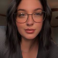 Abby Downey (@abbydowneyy)