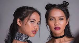 Dirinya juga disebut sebagai artis yang sangat jarang menerima. Veronica Valerie Model Kembar Pertama Di Asntm Lulusan Itb Lifestyle Fimela Com