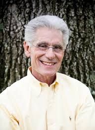 Images are compressed and might appear blurred. Many Lives Many Masters The True Story Of A Prominent Psychiatrist His Young Patient And The Past Life Therapy That Changed Both Their Lives Weiss Brian L Asiabooks Com