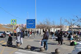 Juan ignacio zoido, eurodiputado, partido popular europeo (ppe) y carlos echeverría jesús, director del observatorio de ceuta y melilla y profesor de relaciones. La Cuestion Fronteriza De Ceuta Y Melilla El Pueblo De Ceuta