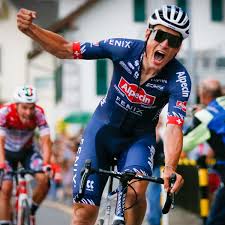 «j'avais l'impression d'être un parachute!». Marlen Reusser Archives Swiss Cycling