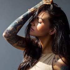 Click here to find personal data about rebecca fox including phone numbers, addresses, directorships, electoral roll information, related property prices and other useful information. Rebecca Fox Rebeccafoxappreciation Instagram Fotos Und Videos Tattoo Girls