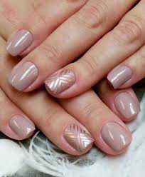 Diy créer son propre matériel nail art. Nail Art Facile Les Idees Cools Pour Votre Manucure Archzine Fr