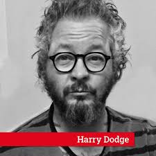 ✨NOVEDAD DE MARZO✨ Mi Meteorito, de Harry Dodge El artista trans Harry Dodge  compra un meteorito por eBay y en sus manos este objeto desencadena una  serie de recuerdos: su paso por