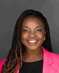 Ladies, finally a brand that leads with your vulva in mind! @medicinemama  has truly created vulva balm and product line that allows you to apply a  product worry free! #ad I'm proud